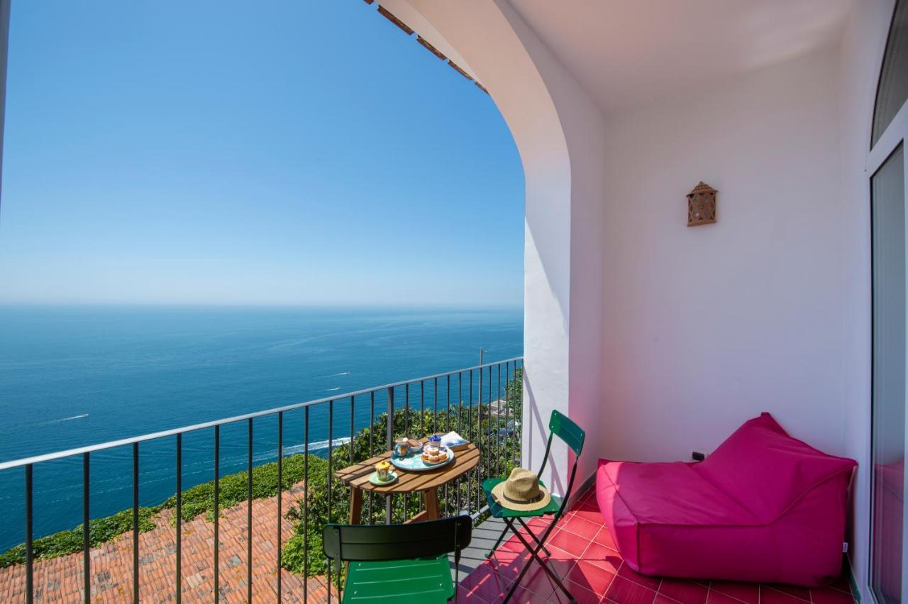 Amalfi 3*