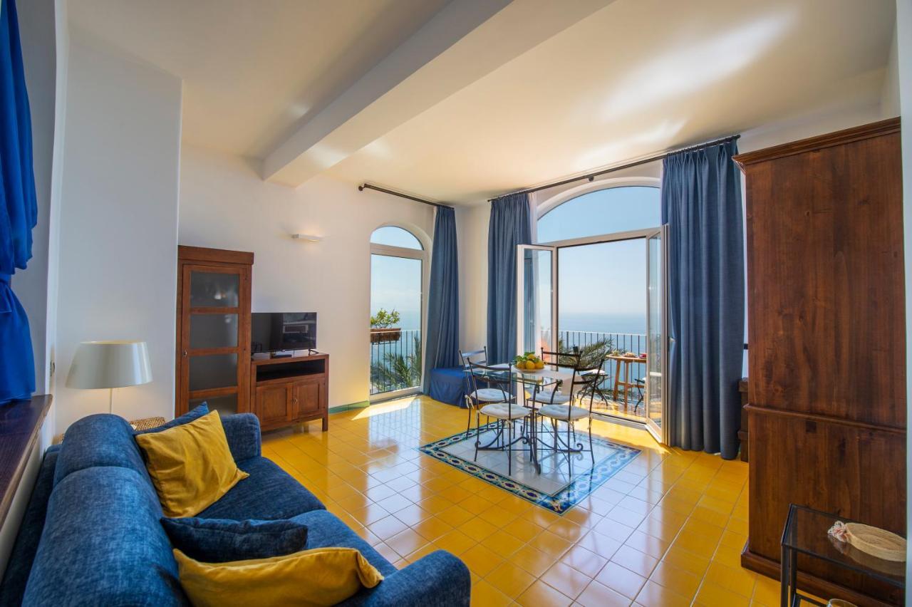 Amalfi 3*