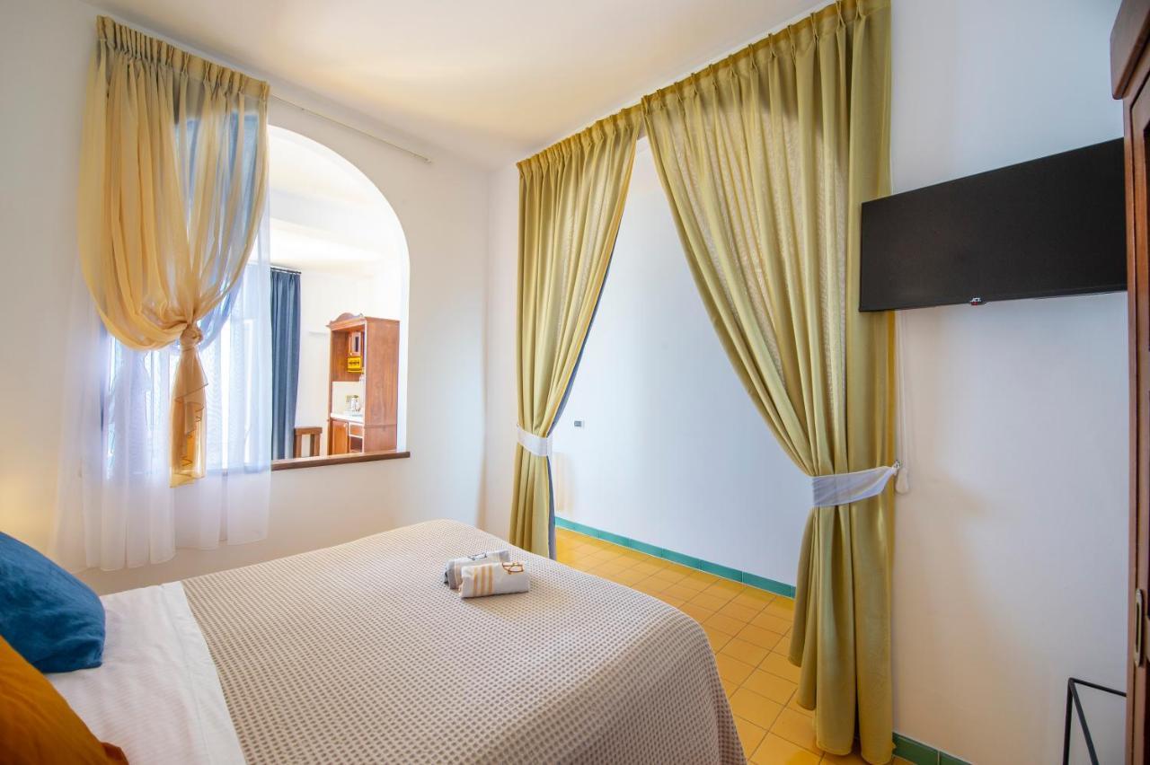 Amalfi Guest house 3*